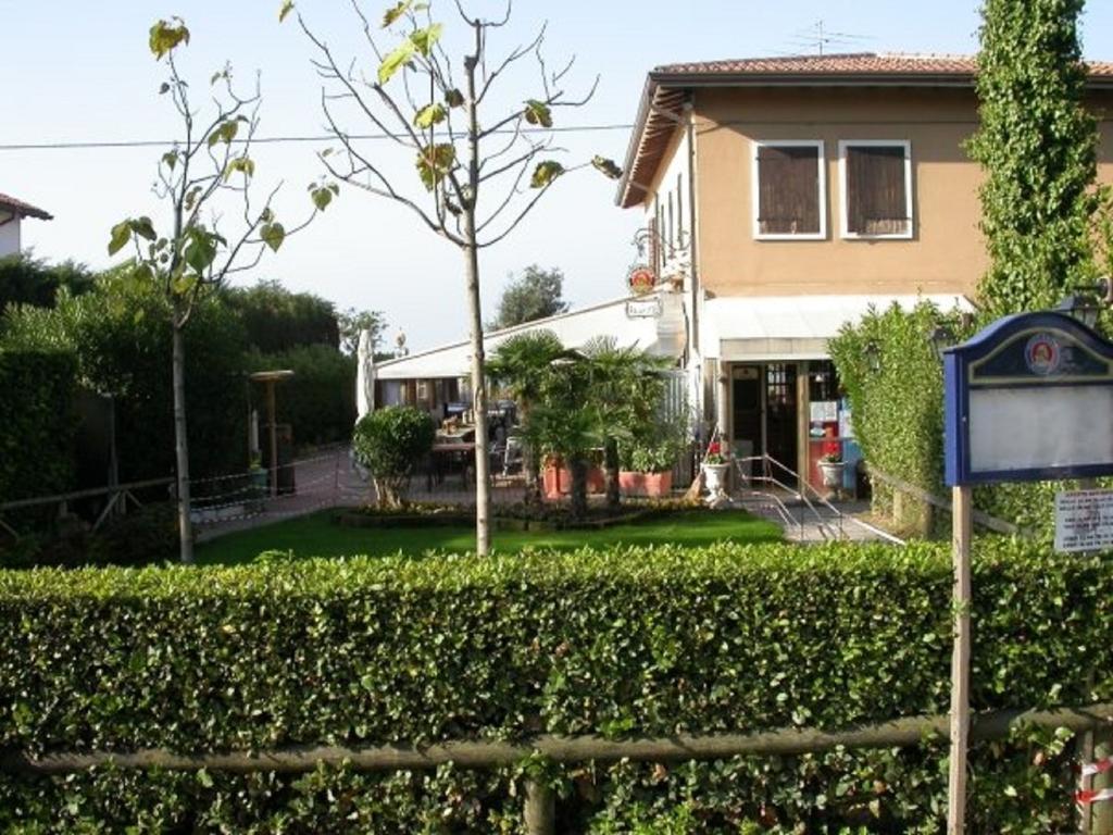Locanda Le Palafitte Bardolino Exteriör bild